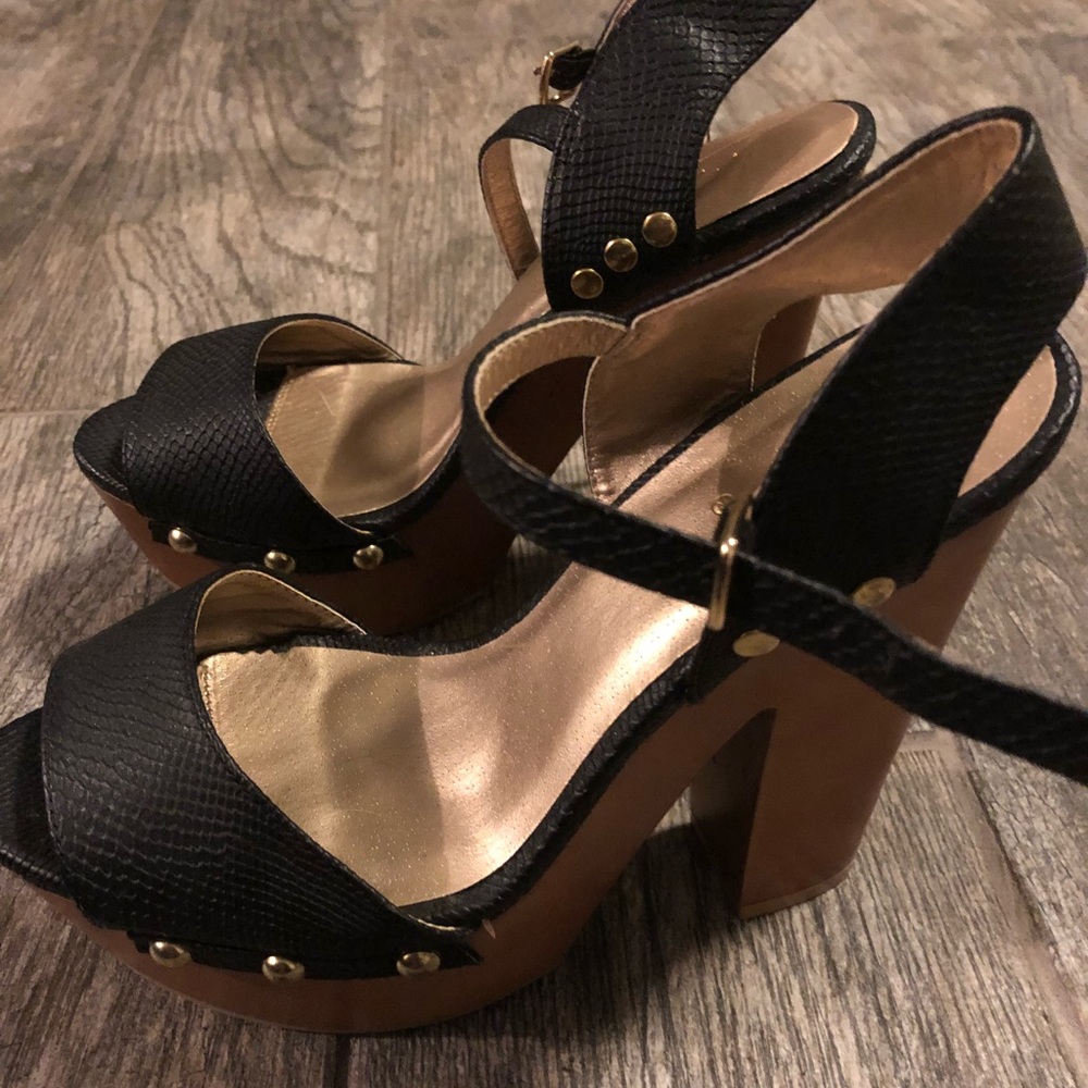 Platform heels